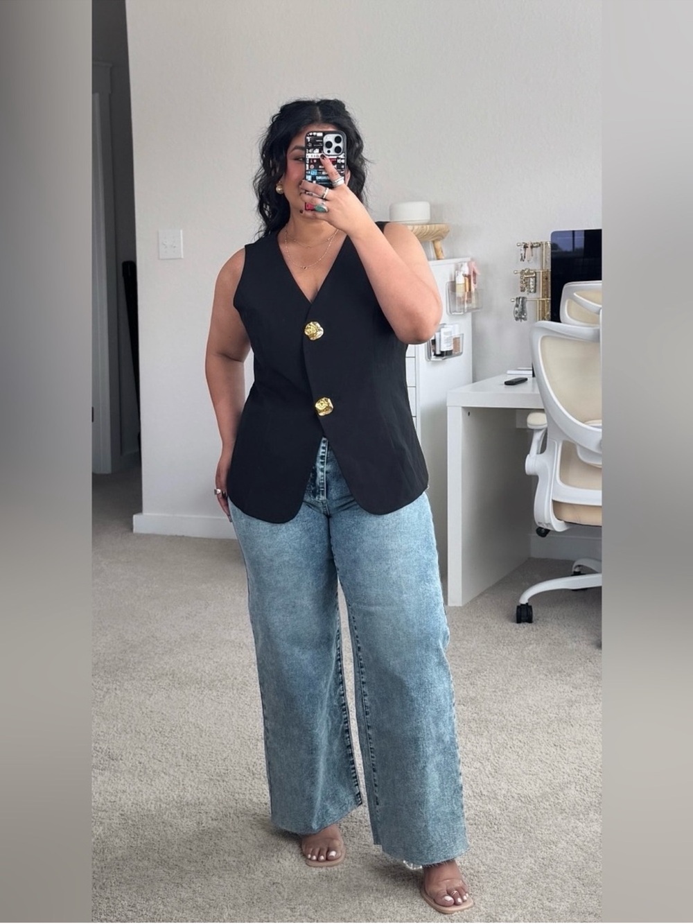 Cicy Bell Sleeveless V-Neck Statement Button Vest Top in Black. Size M